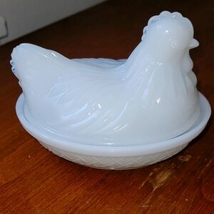 Hazel Atlas Milk Glass Hen On Nest
